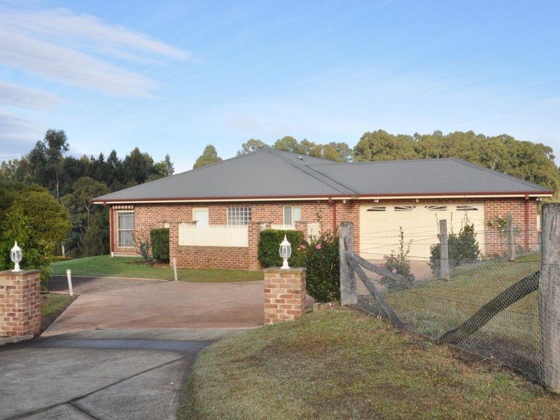 6 Darfield Close, Bolwarra Heights NSW 2320