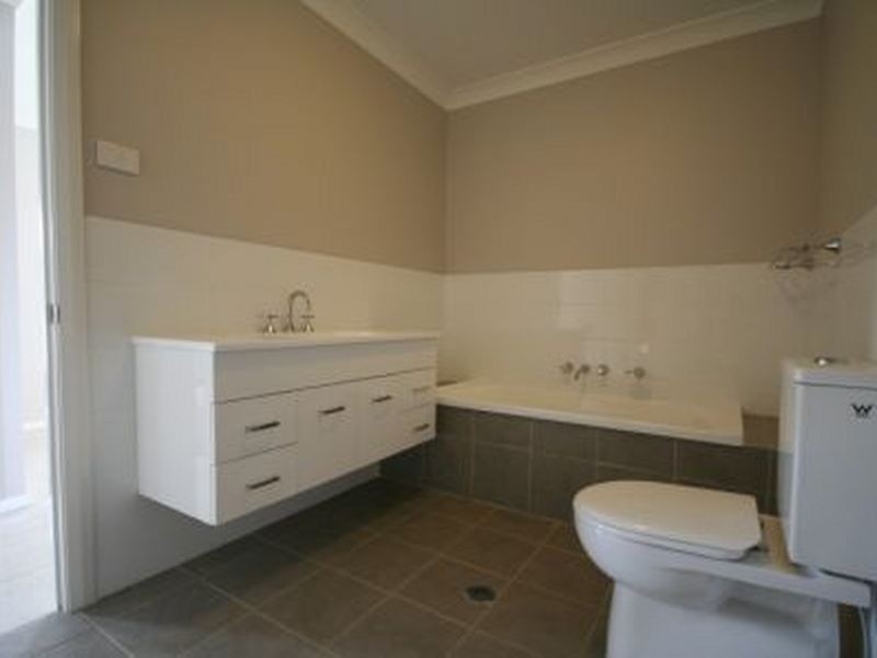 1/18 Fairview Place, Cessnock NSW 2325
