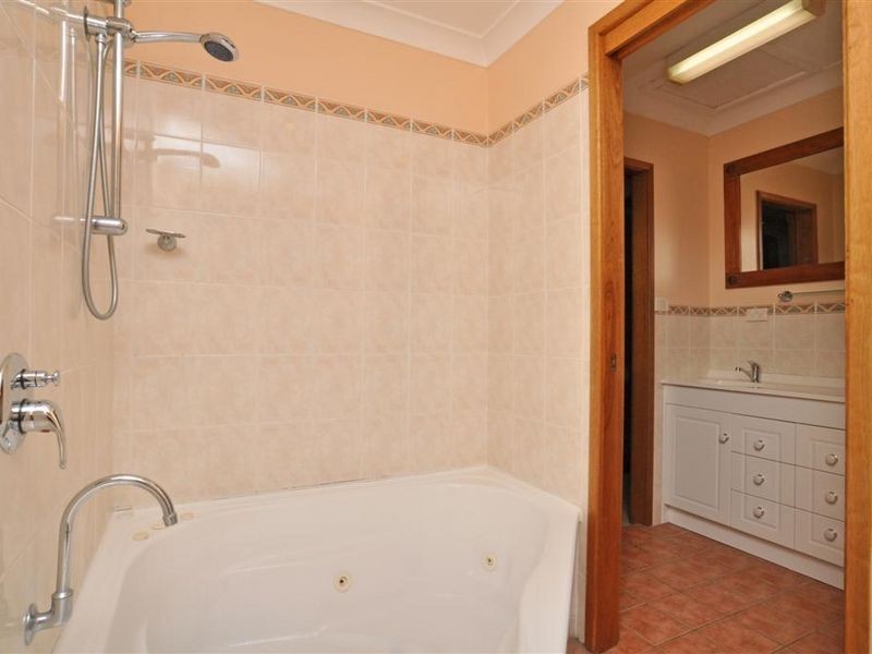 14 Walsh Street, Rutherford NSW 2320