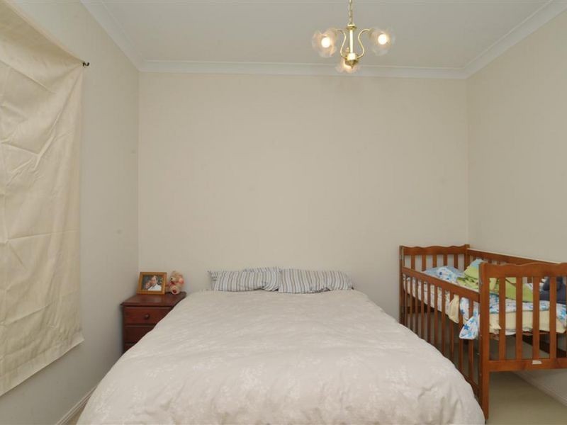 8 Flinders Street, East Maitland NSW 2323