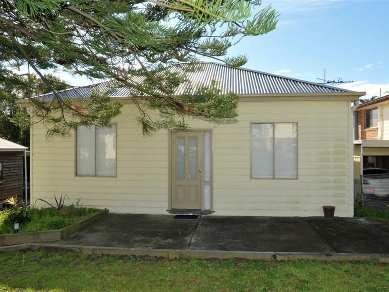 8 Flinders Street, East Maitland NSW 2323