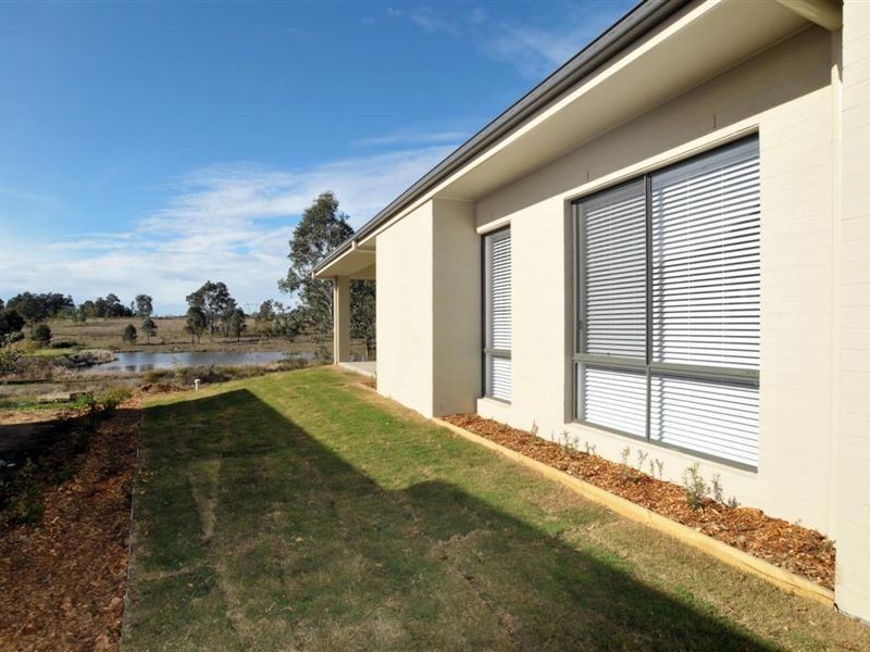 9 Turpentine Close, Rothbury NSW 2320