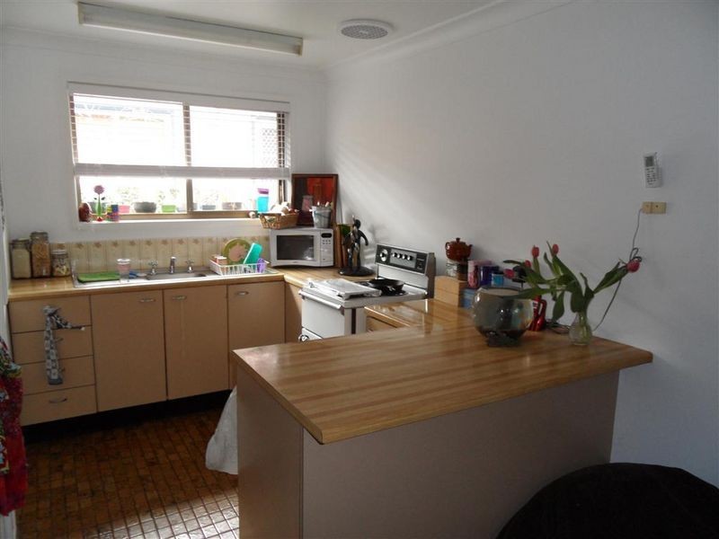 2/75 High Street, East Maitland NSW 2323