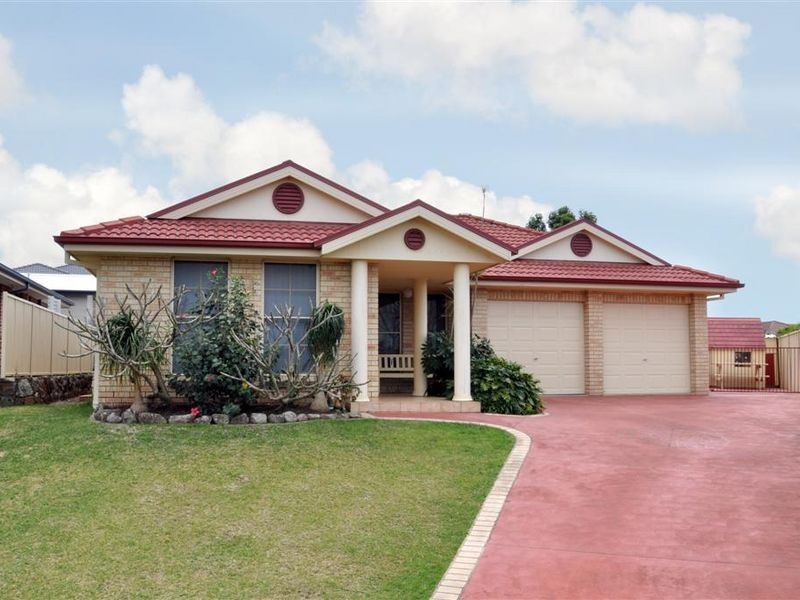 11 Julianne Close, Bolwarra Heights NSW 2320