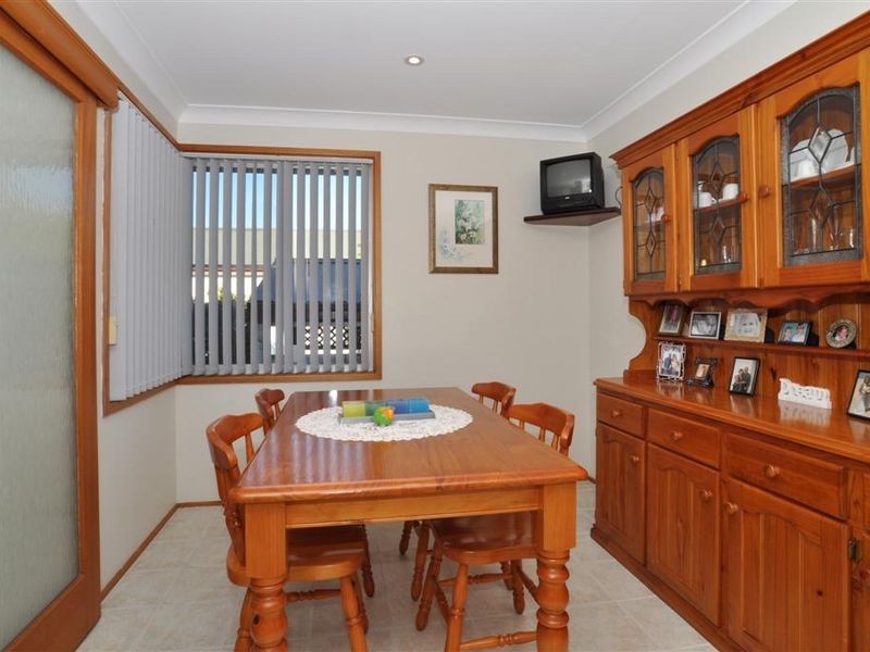 24 Eighth Street, Weston NSW 2326