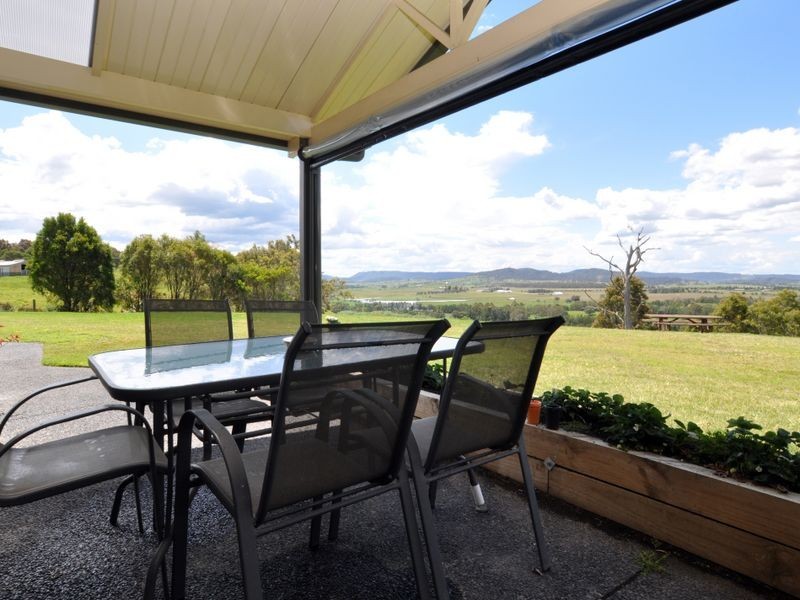 97 Orient Street, Greta NSW 2334