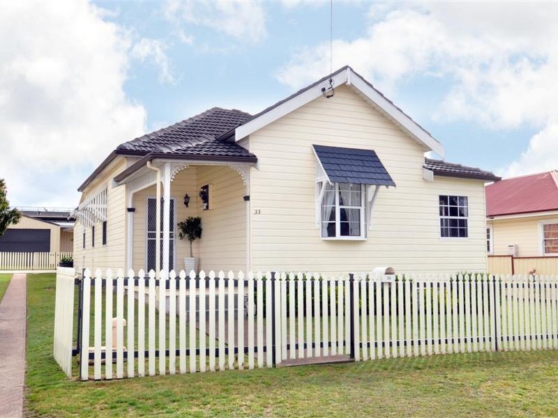 33 Gillies Street, Rutherford NSW 2320