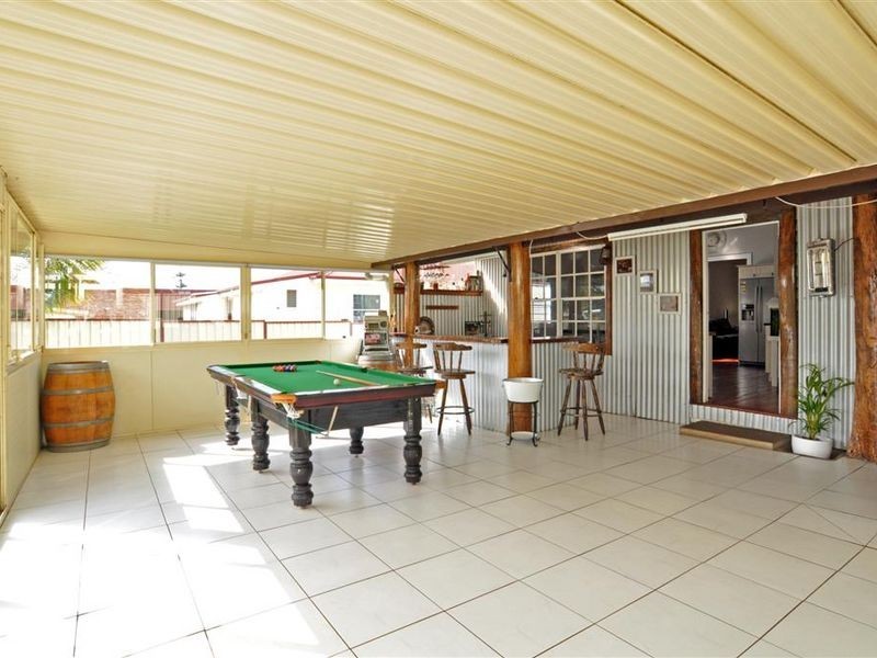 33 Gillies Street, Rutherford NSW 2320