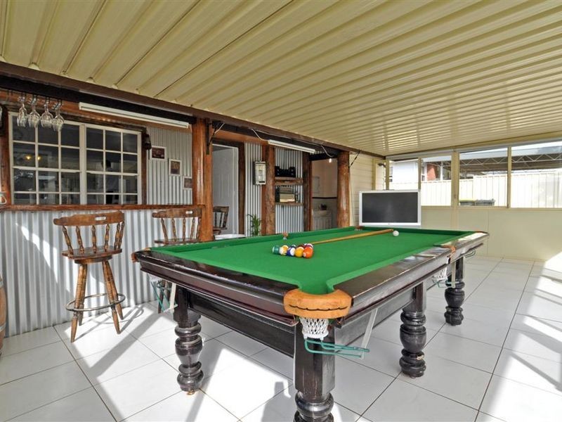 33 Gillies Street, Rutherford NSW 2320