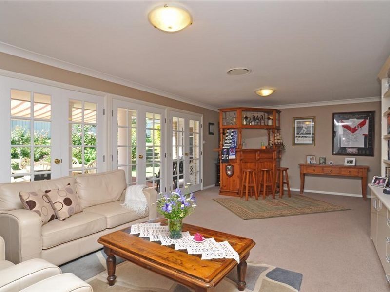 12 River Road, Windella NSW 2320