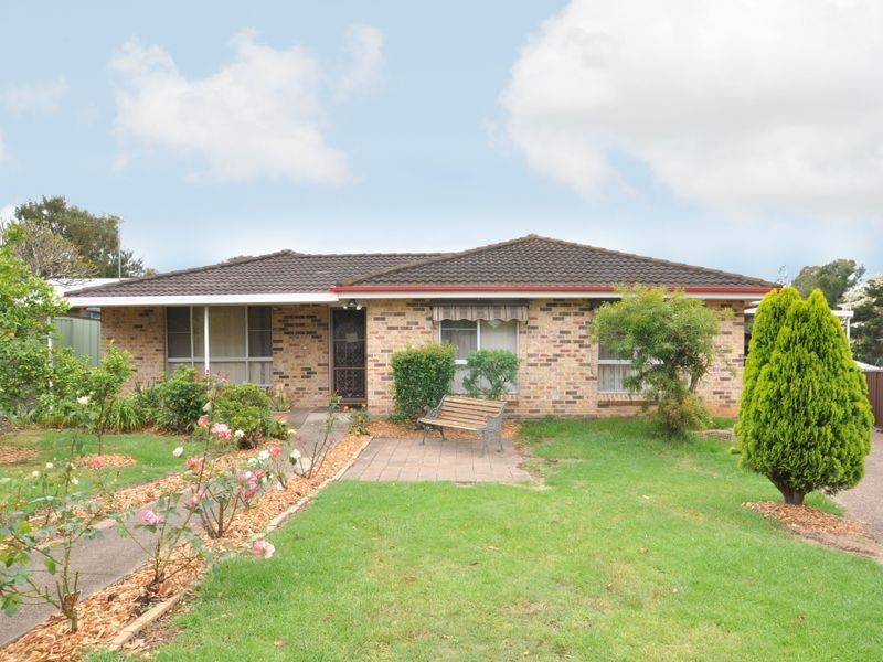 3 Jason Place, Rutherford NSW 2320