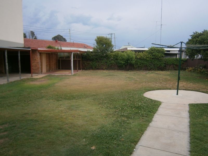 34 Charlton St, Cessnock NSW 2325