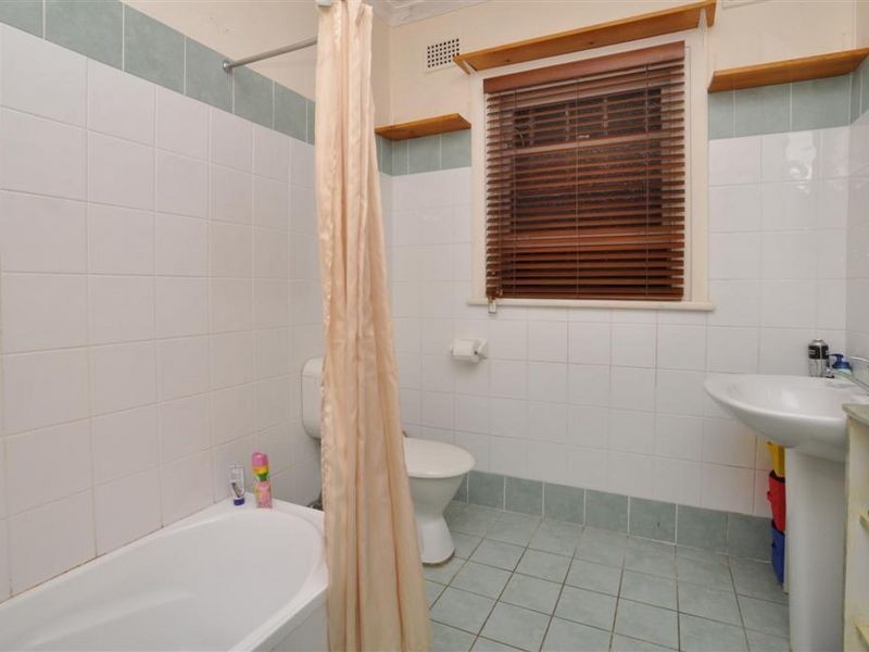 23 Sinclair Street, East Maitland NSW 2323