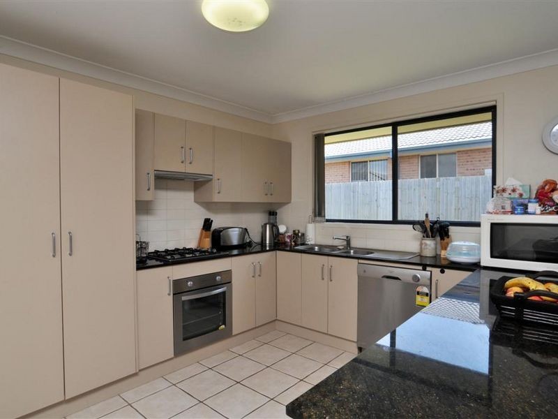14 Hibiscus Crescent, Aberglasslyn NSW 2320