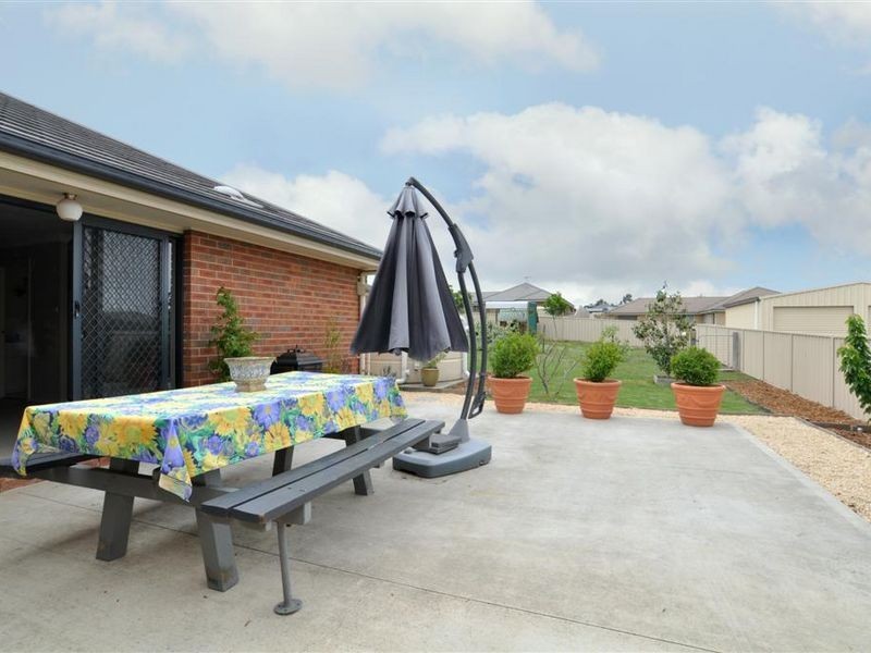 116 Hillview Road, East Branxton NSW 2335