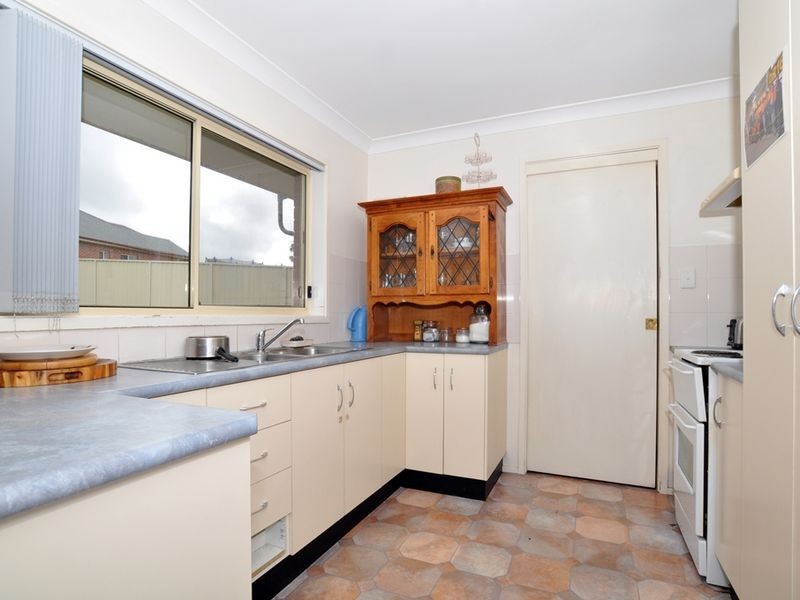 24 Canterbury Drive, Morpeth NSW 2321