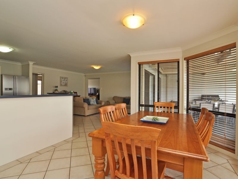 90 Worcester Drive, East Maitland NSW 2323