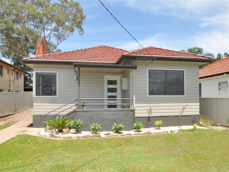 168 High Street, East Maitland NSW 2323