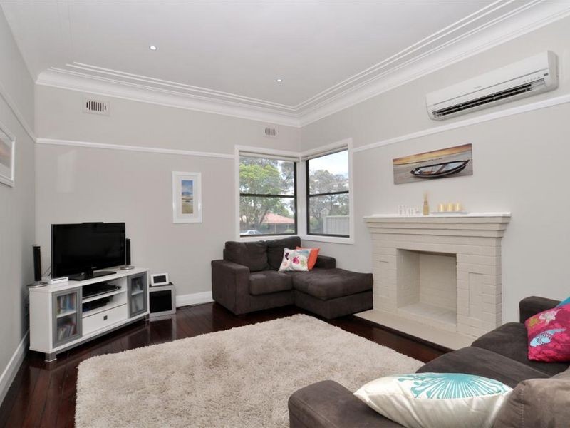 168 High Street, East Maitland NSW 2323