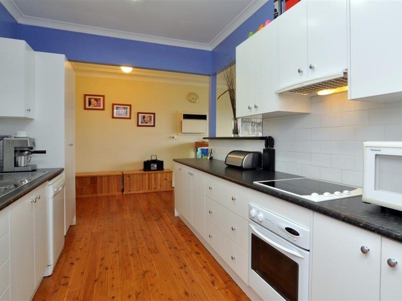 13 Mawson Avenue, East Maitland NSW 2323