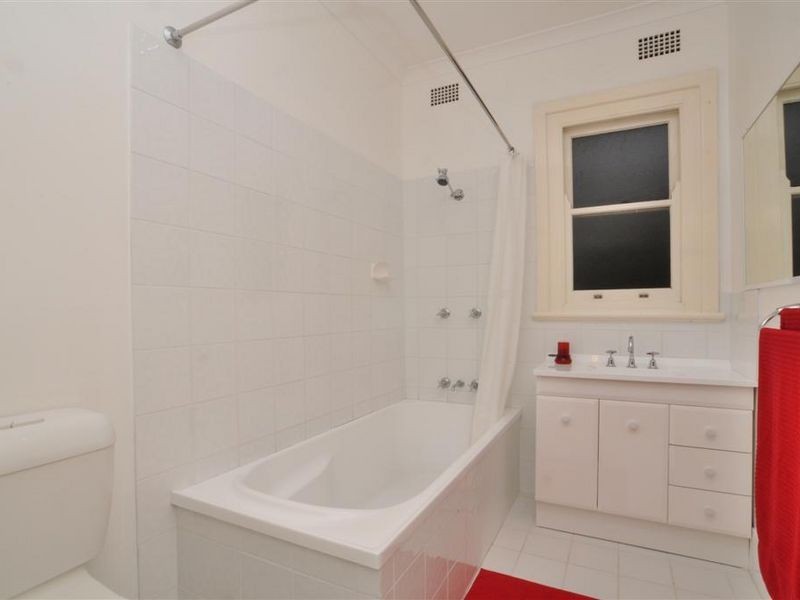 13 Mawson Avenue, East Maitland NSW 2323