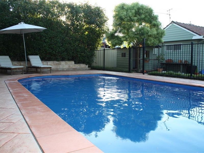 13 Mawson Avenue, East Maitland NSW 2323