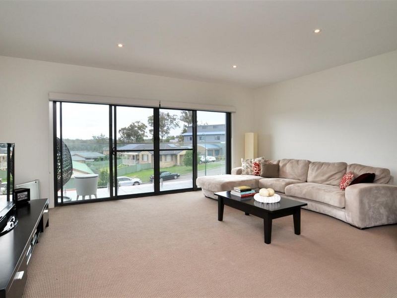 8 Kilshanny Avenue, Ashtonfield NSW 2323