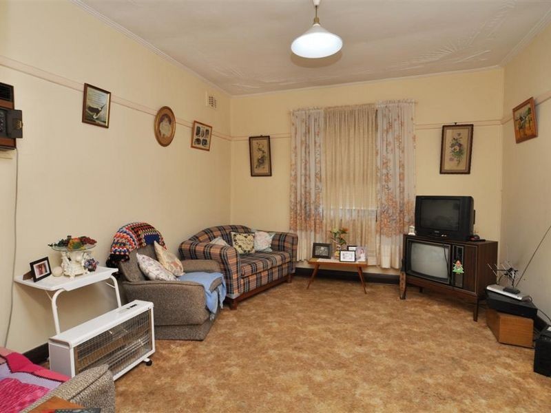 74 Brisbane Street, East Maitland NSW 2323