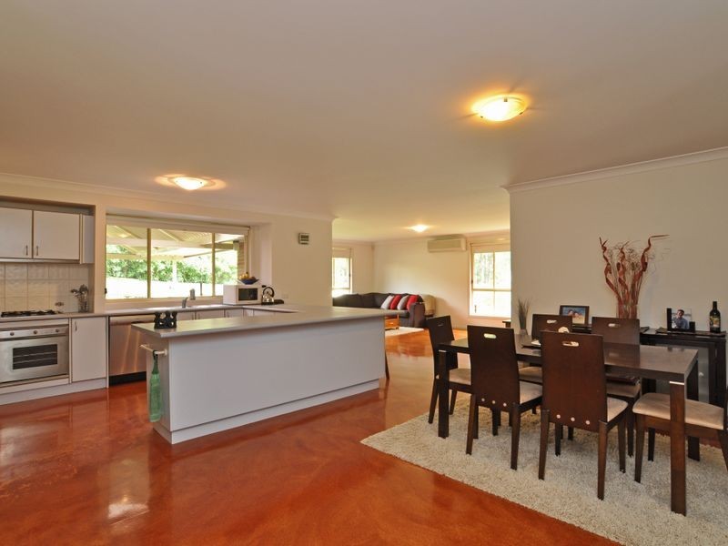 43 Leinster Circuit, Ashtonfield NSW 2323