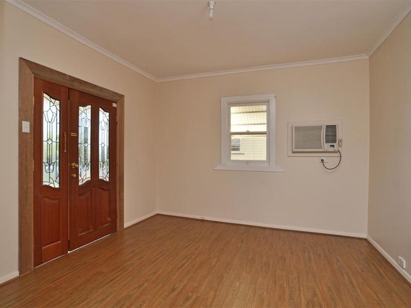 12 Guest Street, Cessnock NSW 2325