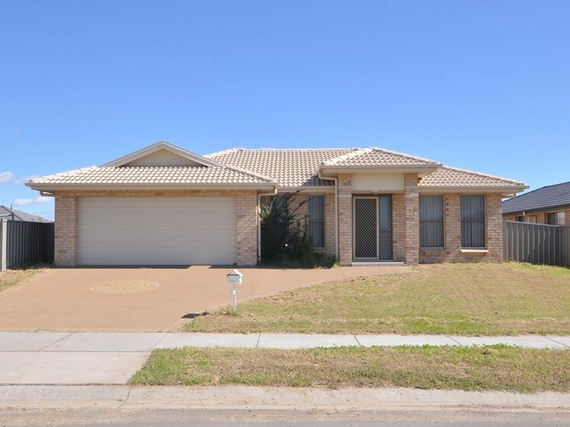 6 Sellers Avenue, Rutherford NSW 2320
