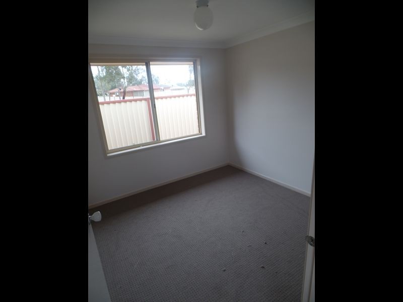 2/19 Schank Drive, Metford NSW 2323