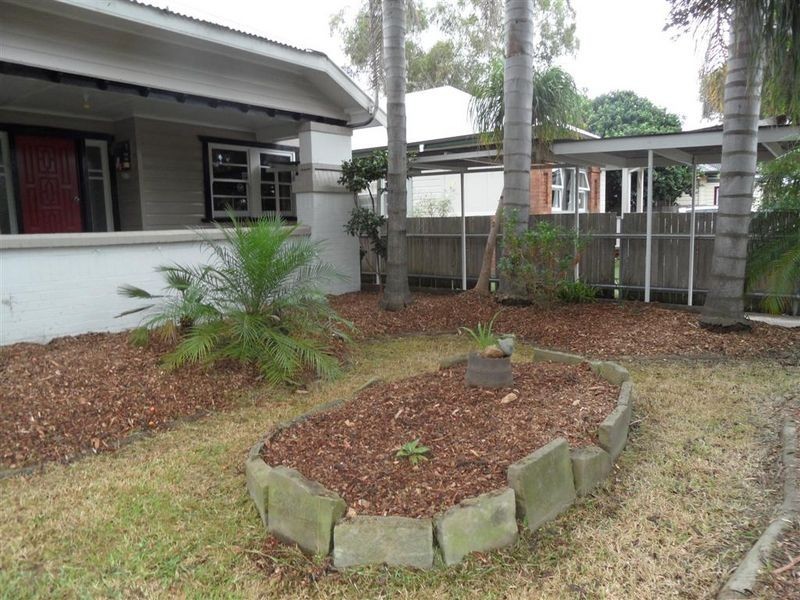 6 Nichols Street, Lorn NSW 2320