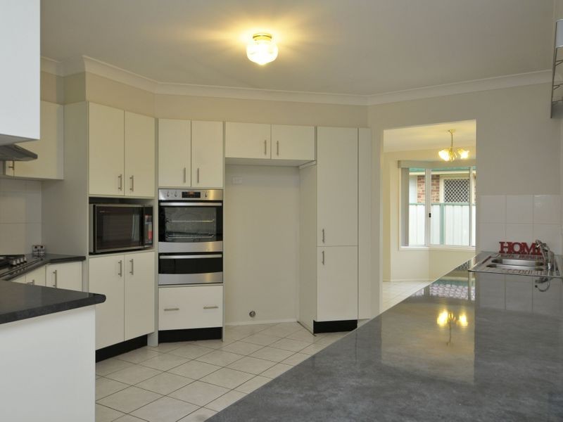 51 Streeton Drive, Metford NSW 2323