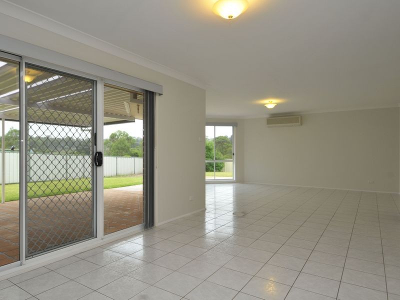 51 Streeton Drive, Metford NSW 2323