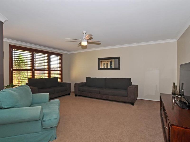 12 Jacaranda Close, Aberglasslyn NSW 2320