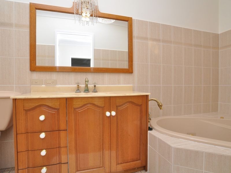 31 Goldingham Street, Tenambit NSW 2323