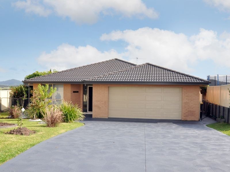 21 Kelly Circle, Rutherford NSW 2320