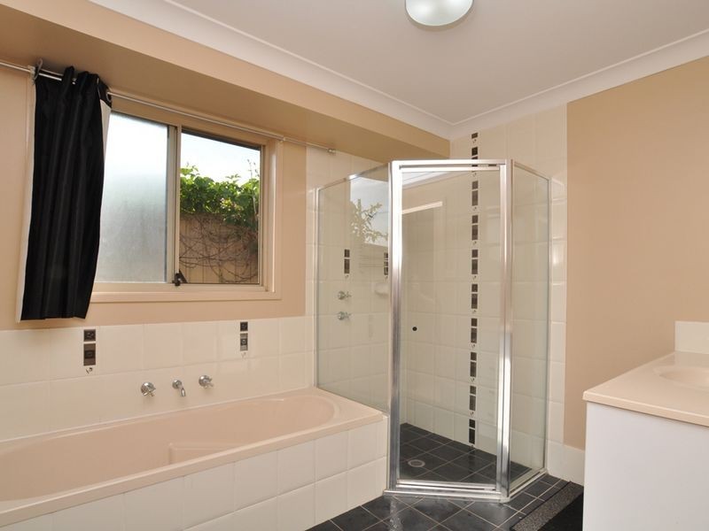 21 Kelly Circle, Rutherford NSW 2320