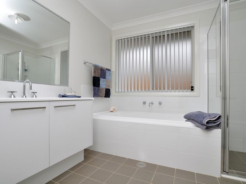 7 River Oak Avenue, Gillieston Heights NSW 2321