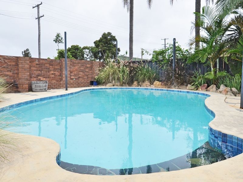 17 Dixon Street, Cessnock NSW 2325