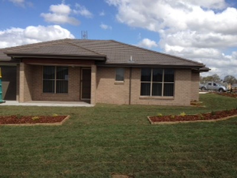 2 O’Learia Way, Aberglasslyn NSW 2320