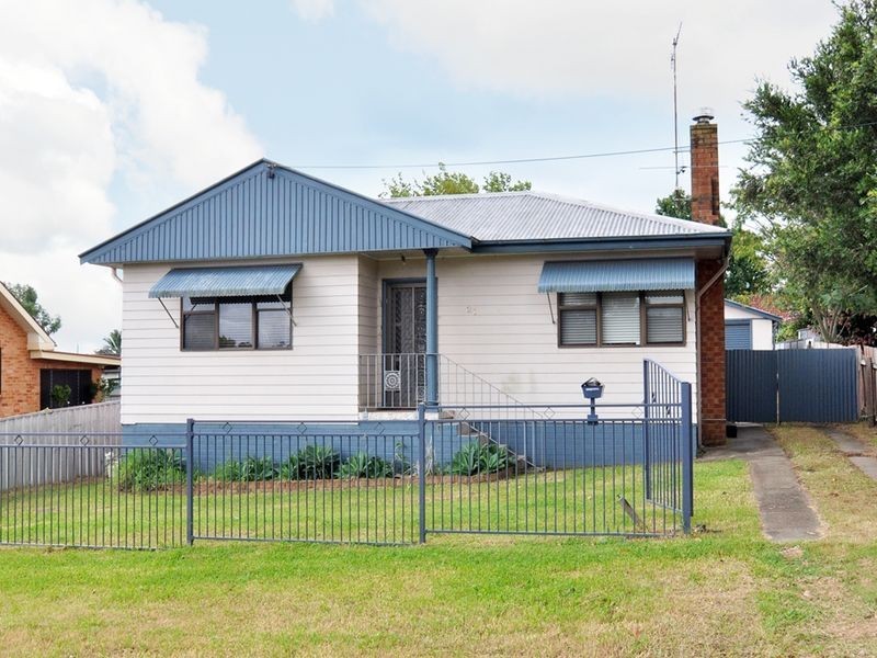 21 Second Avenue, Rutherford NSW 2320