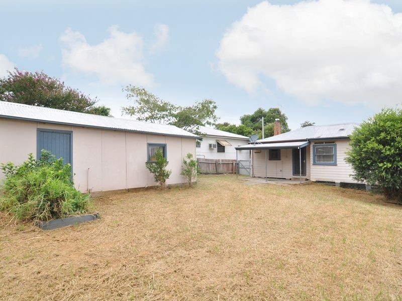 21 Second Avenue, Rutherford NSW 2320