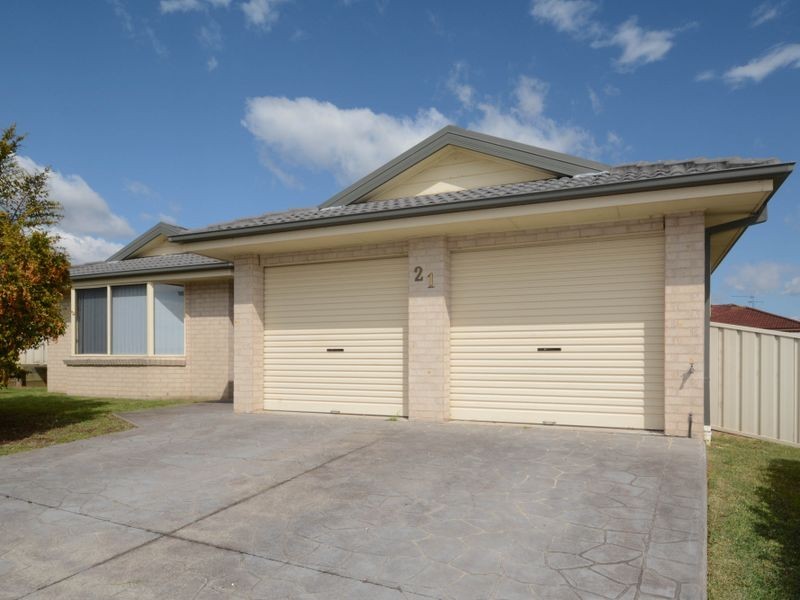 21 Holliday Close, Rutherford NSW 2320