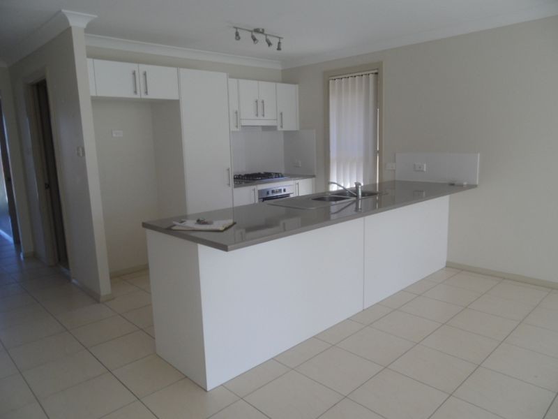 2/34 Ashton Drive, Heddon Greta NSW 2321