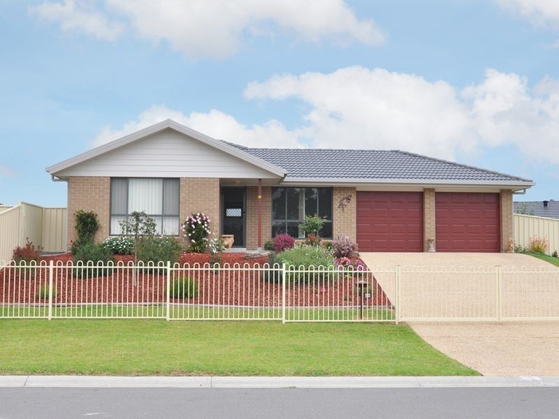 28 Kelly Circle, Rutherford NSW 2320