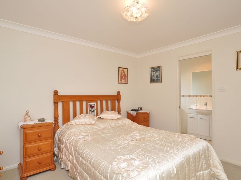 28 Kelly Circle, Rutherford NSW 2320