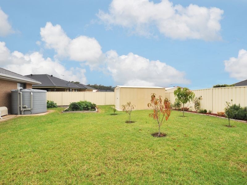 28 Kelly Circle, Rutherford NSW 2320