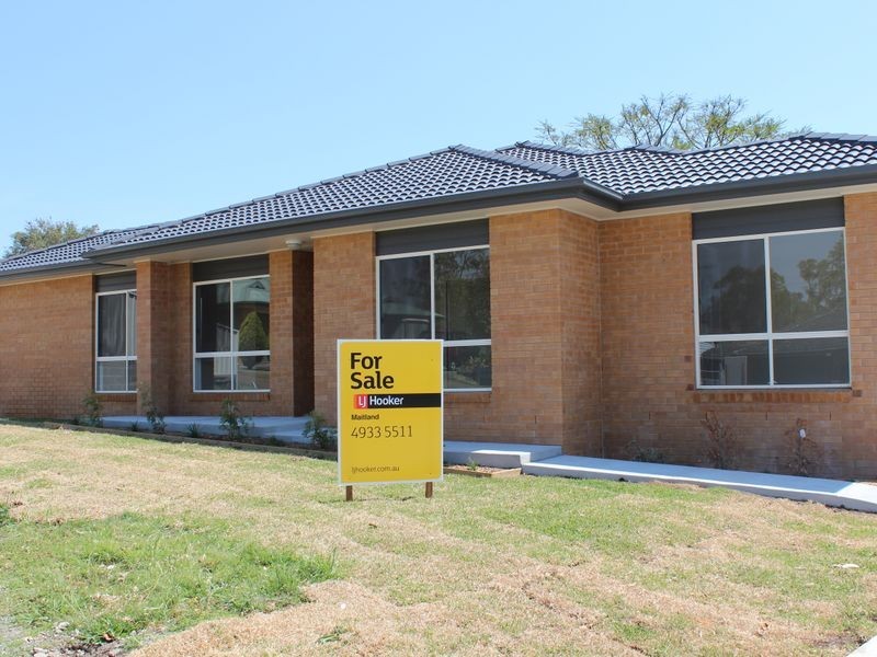 Residence Cnr Robert Street and Alpine Close, Tenambit NSW 2323